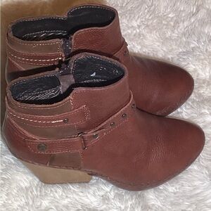 Lobo solo womens brown leather ankle boots size 9.5
